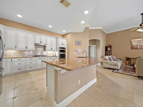 816 SW Grand Reserves Boulevard Port St Lucie FL 34986