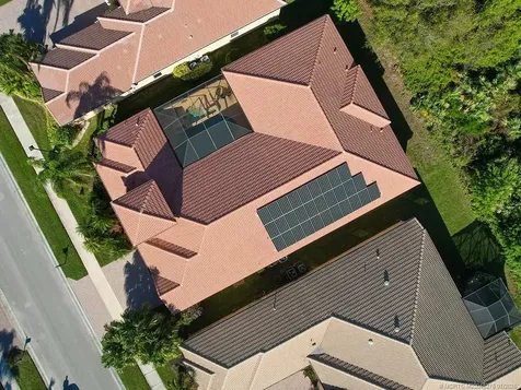 816 SW Grand Reserves Boulevard Port St Lucie FL 34986