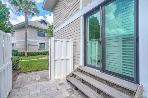 319 NE Golfview Circle Stuart FL 34996