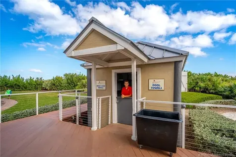 319 NE Golfview Circle Stuart FL 34996