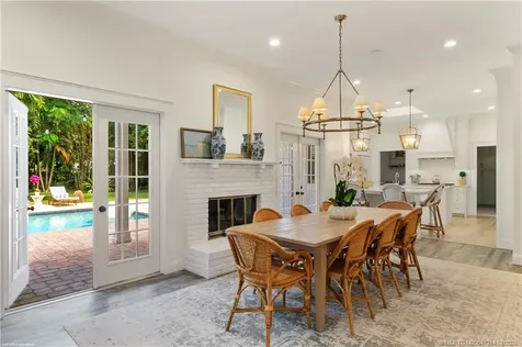 16 Ridgeview Road N Sewalls Point FL 34996