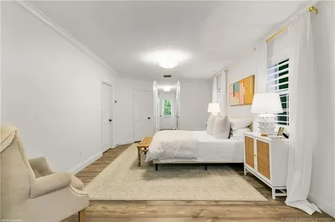 16 Ridgeview Road N Sewalls Point FL 34996