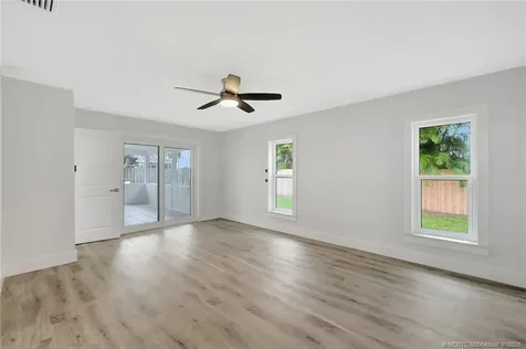 5646 SE Sailfish Way Stuart FL 34997