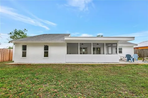 5646 SE Sailfish Way Stuart FL 34997