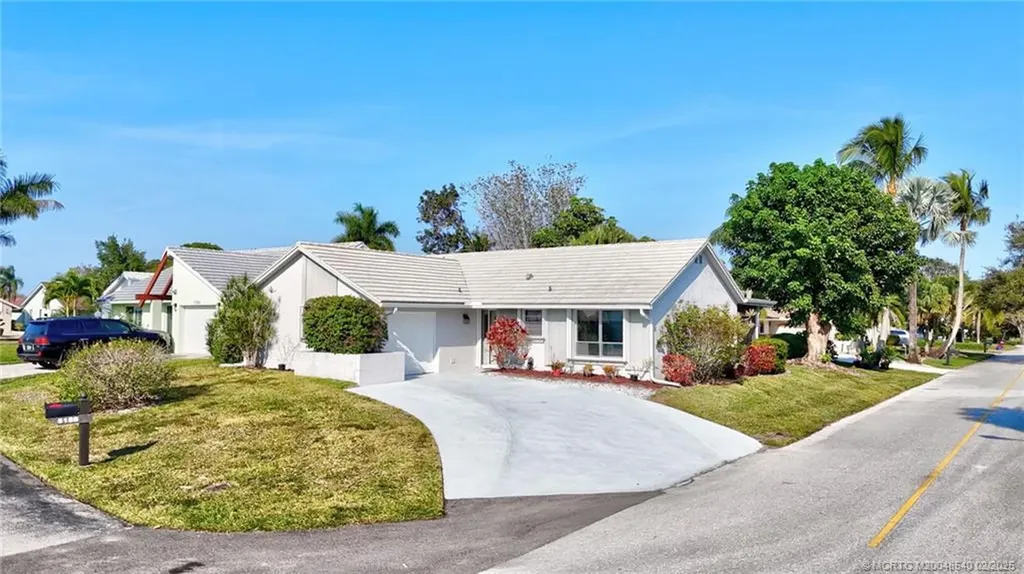5188 SE Miles Grant Terrace Stuart FL 34997