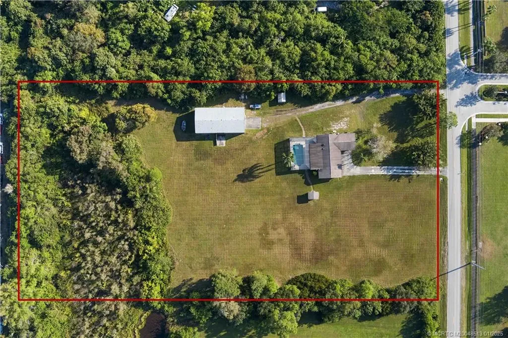 6259 SE Ault Avenue Stuart FL 34997