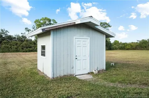 6259 SE Ault Avenue Stuart FL 34997
