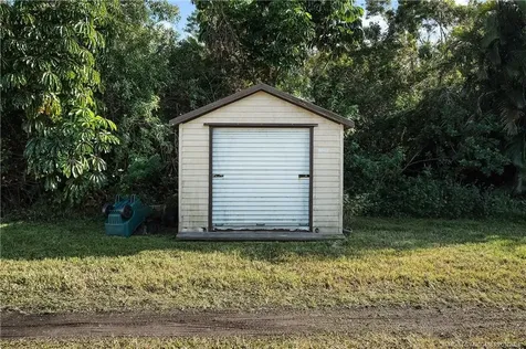 6259 SE Ault Avenue Stuart FL 34997