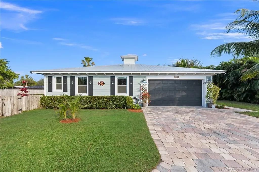 1305 SE Sea Oat Lane Stuart FL 34996