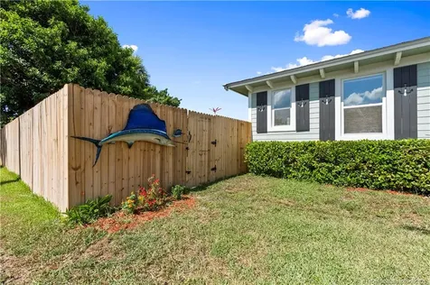 1305 SE Sea Oat Lane Stuart FL 34996