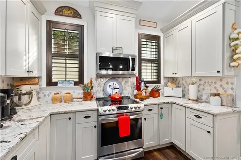 1305 SE Sea Oat Lane Stuart FL 34996