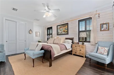 1305 SE Sea Oat Lane Stuart FL 34996