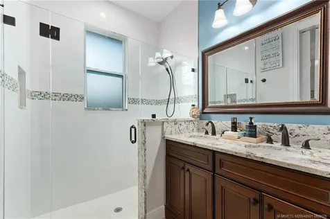 1305 SE Sea Oat Lane Stuart FL 34996