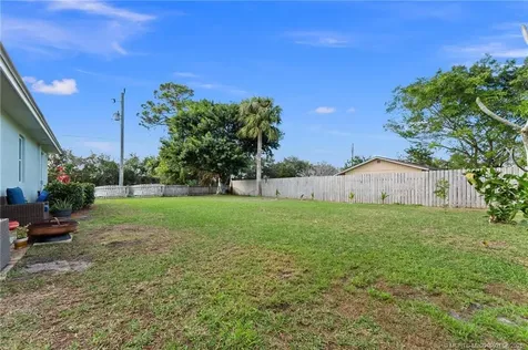 1305 SE Sea Oat Lane Stuart FL 34996