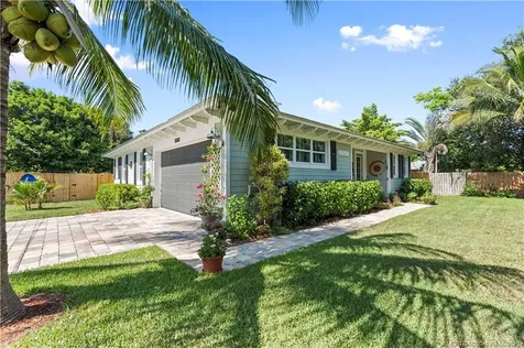 1305 SE Sea Oat Lane Stuart FL 34996