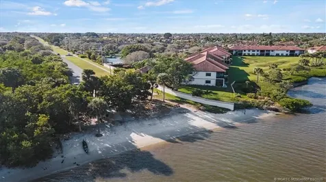 6082 SE Landing Way Stuart FL 34997