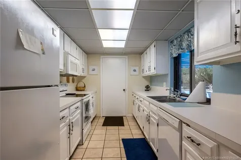 5601 Highway A1a Vero Beach FL 32963