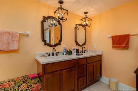 5601 Highway A1a Vero Beach FL 32963