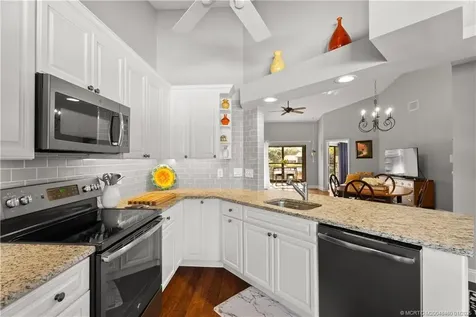 6130 SE Martinique Drive Stuart FL 34997