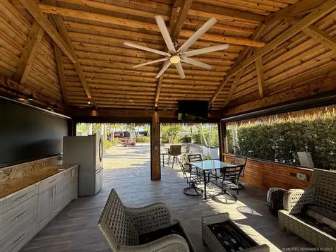 375 NW Boundary Drive Port Saint Lucie FL 34986