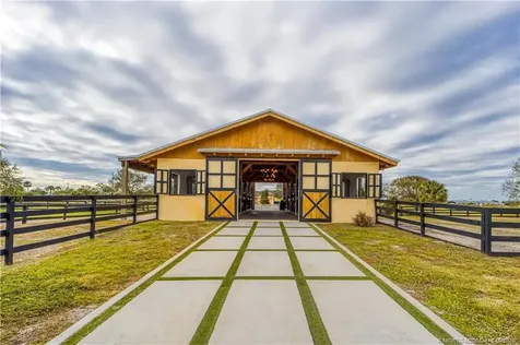 7625 Polo Square Vero Beach FL 32968