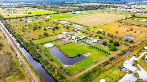 7625 Polo Square Vero Beach FL 32968