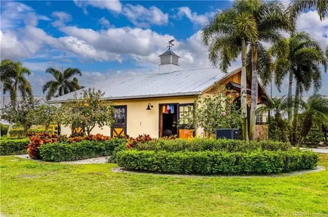 7625 Polo Square Vero Beach FL 32968