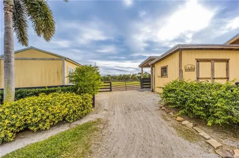 7625 Polo Square Vero Beach FL 32968