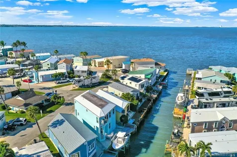 20 Nettles Boulevard Jensen Beach FL 34957