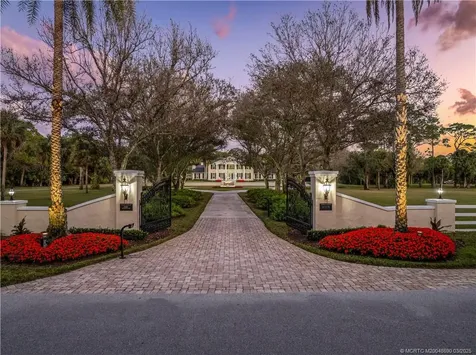 5551 SW Mistletoe Lane Palm City FL 34990