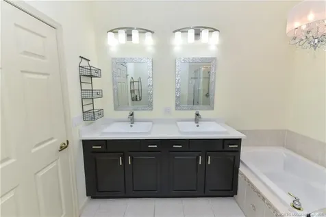 9314 Wentworth Lane Port St Lucie FL 34986