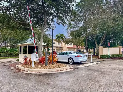 9314 Wentworth Lane Port St Lucie FL 34986