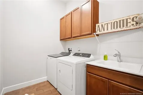 564 SE Villandry Way Port St Lucie FL 34984