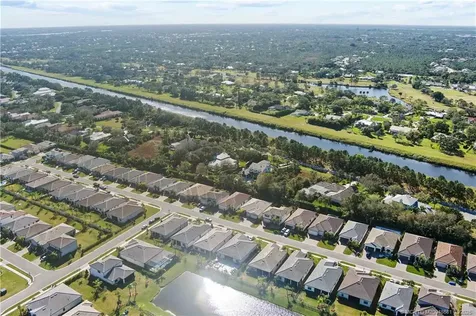 564 SE Villandry Way Port St Lucie FL 34984