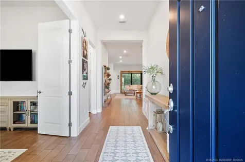 564 SE Villandry Way Port St Lucie FL 34984