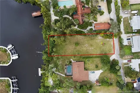 000 SE Anchorage Drive Stuart FL 34997