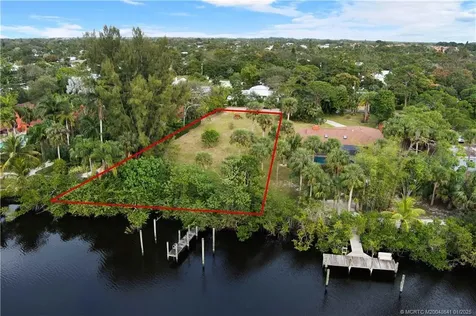 000 SE Anchorage Drive Stuart FL 34997