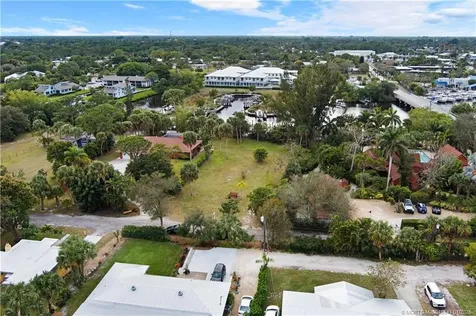 000 SE Anchorage Drive Stuart FL 34997