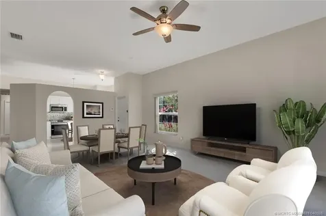 292 NW Broken Oak Trail Jensen Beach FL 34957