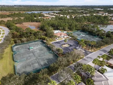 292 NW Broken Oak Trail Jensen Beach FL 34957