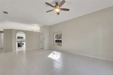 292 NW Broken Oak Trail Jensen Beach FL 34957