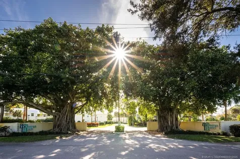 1600 SE Saint Lucie Boulevard Stuart FL 34996