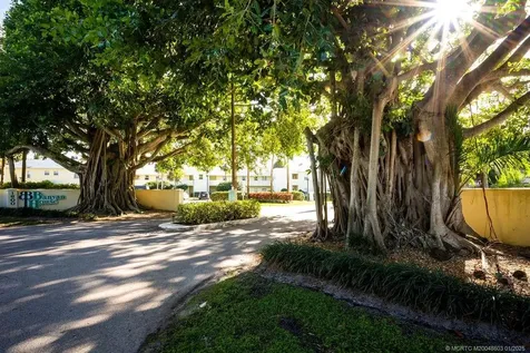 1600 SE Saint Lucie Boulevard Stuart FL 34996