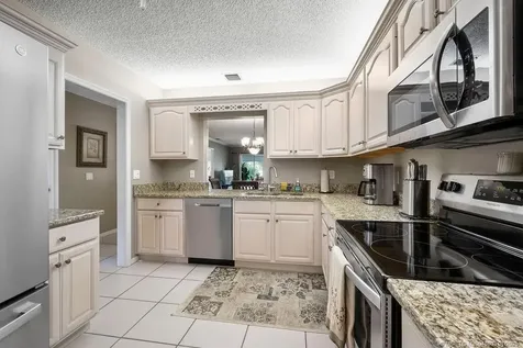 1600 SE Saint Lucie Boulevard Stuart FL 34996