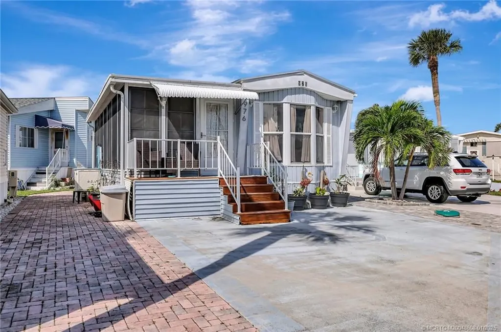 976 Nettles Boulevard Jensen Beach FL 34957