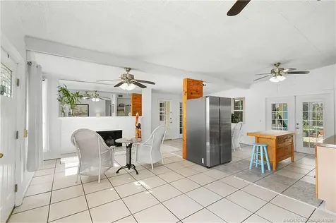 1013 SE 10th Street Stuart FL 34996