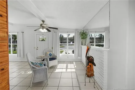 1013 SE 10th Street Stuart FL 34996