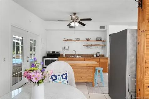 1013 SE 10th Street Stuart FL 34996