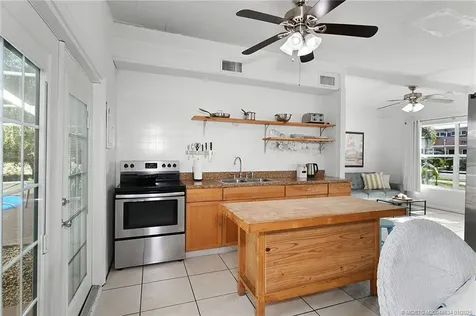 1013 SE 10th Street Stuart FL 34996