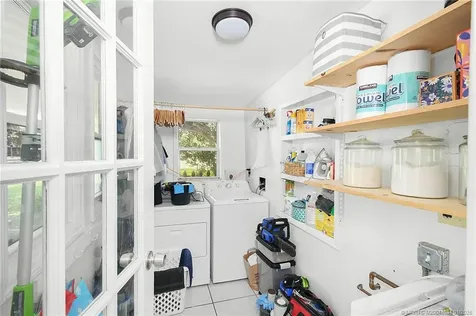 1013 SE 10th Street Stuart FL 34996